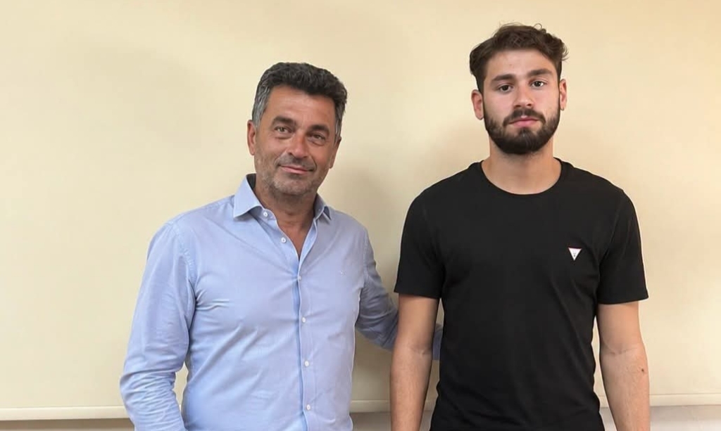 Στον ΑΟ Θήβα ο 19χρονος Ιωάννης Πούλος με δανεισμό από τον Λεβαδειακό